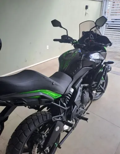 Vendo Versys Tourer 650 R$21.500,00.