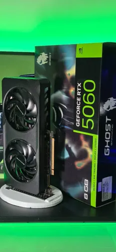 Placa de vídeo Gainward RTX 5060 Ghost 8GB