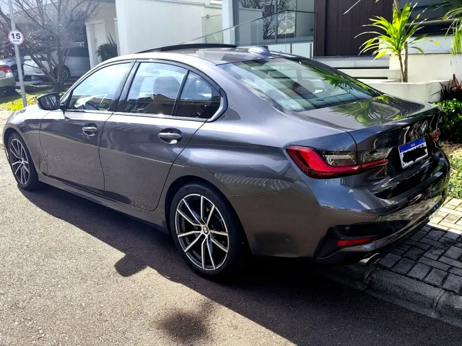 BMW 320I A Modern/sport TB 2.0/a.flex 16V 4P 2022