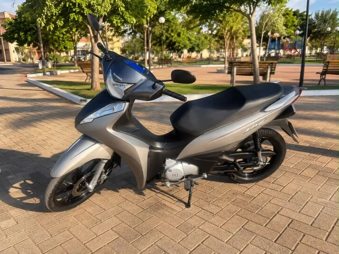 Biz 125 flex ano 2023