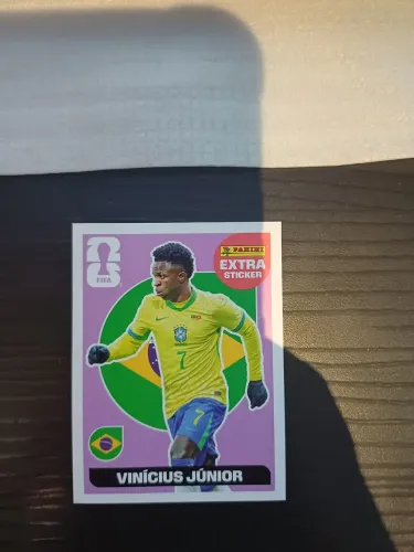 Figurinha Extra Legend Roxa Vini JR