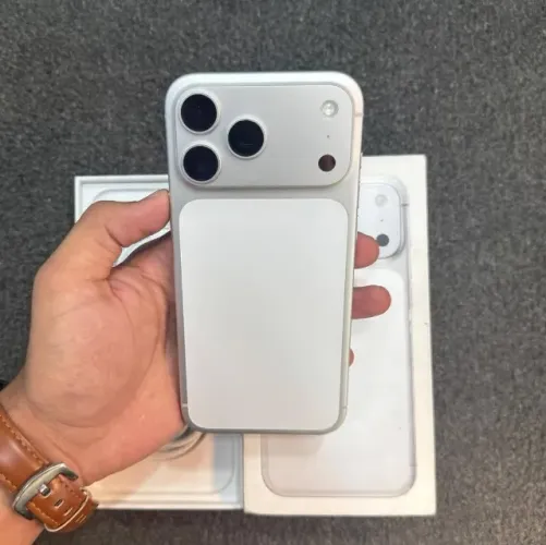 iPhone 17 Pro - 256GB - E-Sim - LACRADO