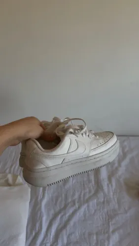 Tênis Nike Court Vision Alta