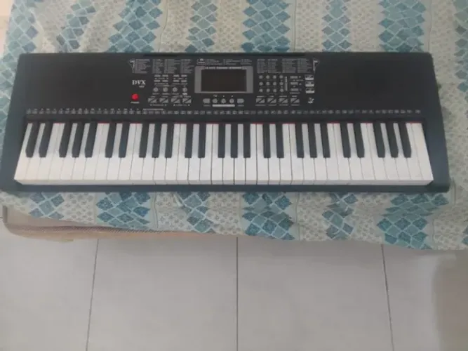 Teclado DVX 661