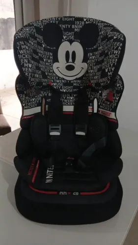 ? Cadeirinha para Carro Mickey Mouse - Excelente Estado