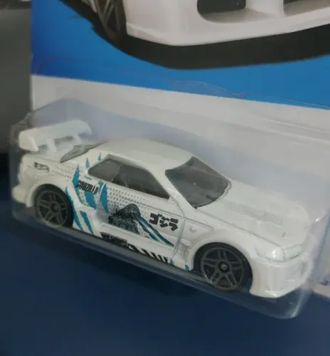 NISSAN SKYLINE GT-R [32]