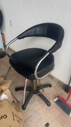 Cadeira de Barbeiro Cabelereira