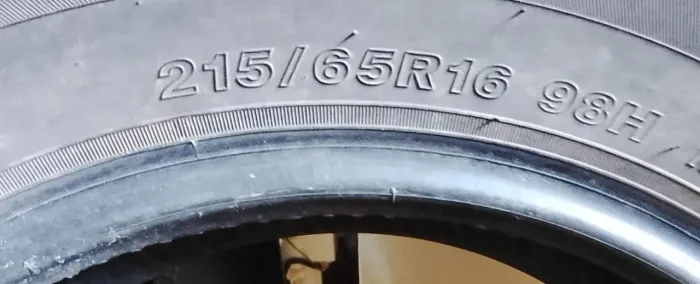 Pneus aro 16
