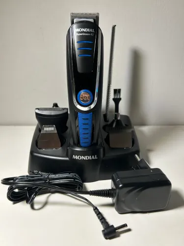 Máquina de barbear/cortar cabelo mondial 
