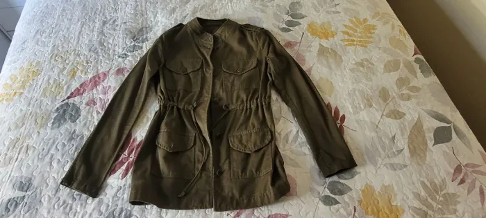 Parka bordô e verde militar
