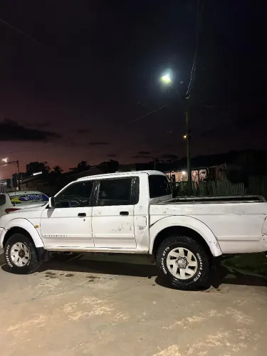 Mitsubishi L200 GLS 2.5 4X4 CD Diesel 2005