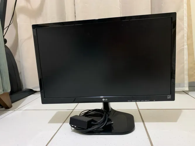 Monitor LG Flatron 23MP55HQ-P 23" IPS Full HD HDMI