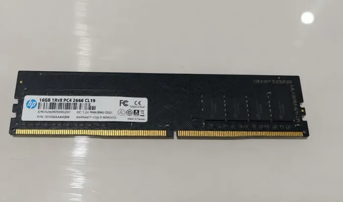 Memória RAM 16GB DDR4 2666MHz