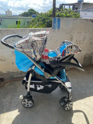 Carrinho de bebê Burigotto Rio K