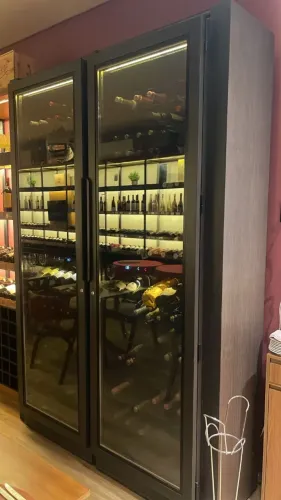 Adega refrigerada 288 garrafas 