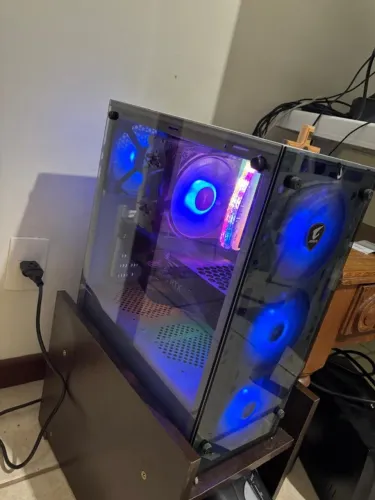 PC GAMER Processador AMD Ryzen 5 5600G Radeon Graphics 3.90 GHz, Memória RAM 32,0 GB, 2T