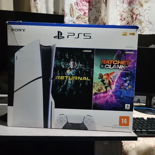 Caixa de ps5 slim