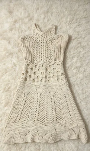 Vestido lindo só veste PP magro