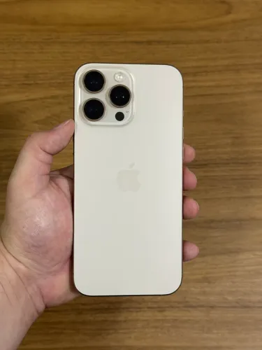 iPhone 16 Pro Max 256Gb Seminovo