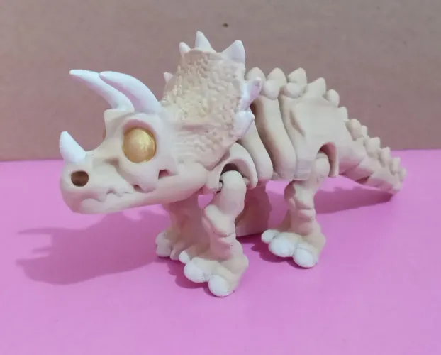 Dinossauro 3d triceratops