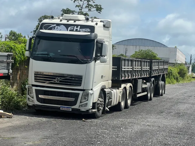 Vendo volvo fh540 ec 6x4 engatado 