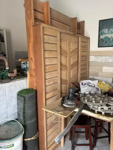 VENDO PORTA E JANELAO