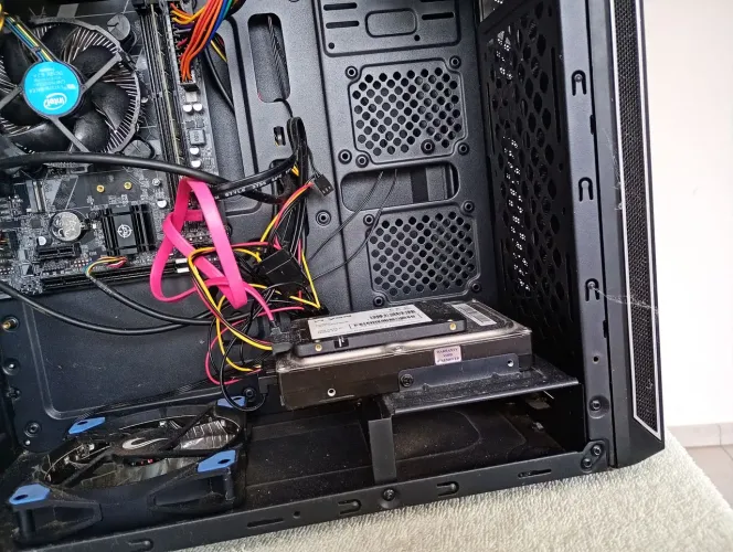 Computador i3 de Quarta Geração com SSD e 8 de RAM 