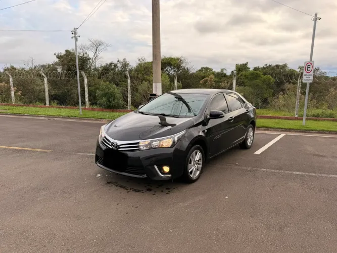 Toyota Corolla GLI 1.8 Flex 16V Aut. 2015