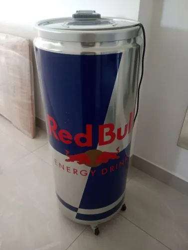 Cooler Redbull