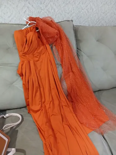 Vestido terracota para madrinha abertura lateral 1 ombro linduu e elegante 100 reai