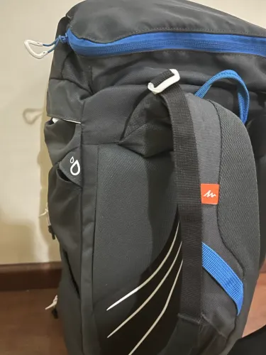 Mochila de Trilha 30 Litros Quechua