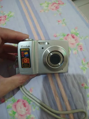 Câmera Digital Kodak EasyShare C182 12Mpxl - ( DEFEITO )