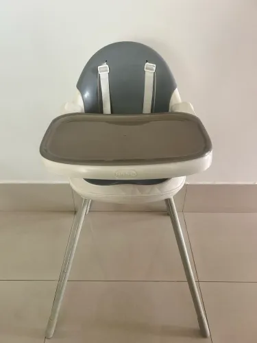 Cadeira de Alimentação Safety 1st Jelly cinza em excelente estado