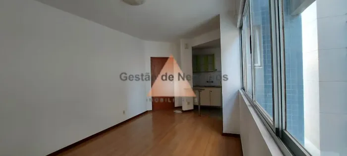 ÓTIMO APARTAMENTO NA ÁREA HOSPITALAR!!