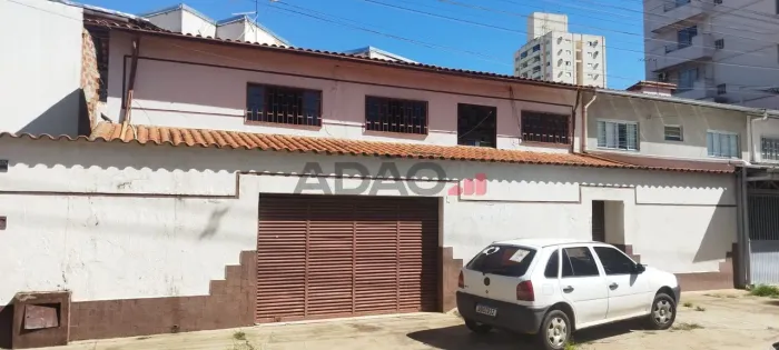 SOBRADO NO SETOR LESTE UNIVERSITARIO
