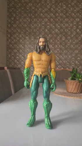 AQUAMEN BONECO