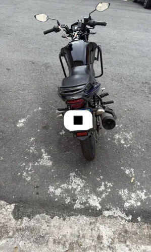 600