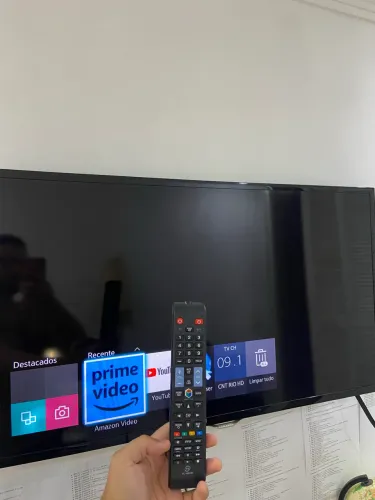 TELEVISÃO SAMSUNG 42 SMART TV