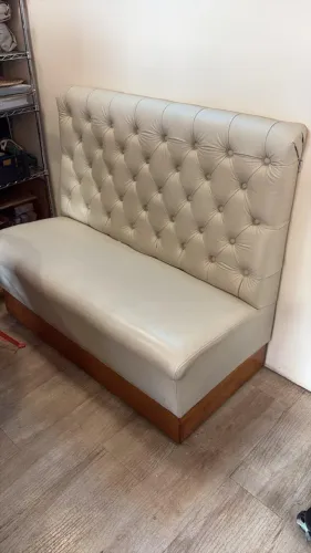 SOFÁ BOOTH