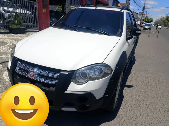 Fiat Strada Adventure1.8/ 1.8 Locker Flex CD 2012
