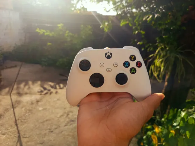 Controle Xbox Séries S (Branco)