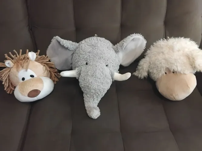 Vendo Pelúcias para quarto infantil ou decoração de festas
