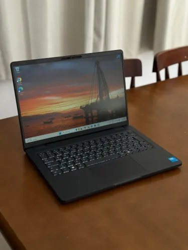 Notebook Dell 14 Pro Core 5 220u 512gb