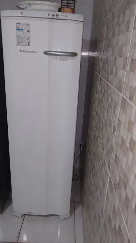 Freezer Electrolux RE 26