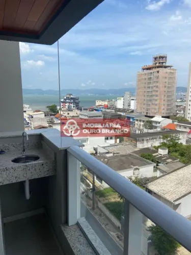 Apartamento - São José SC