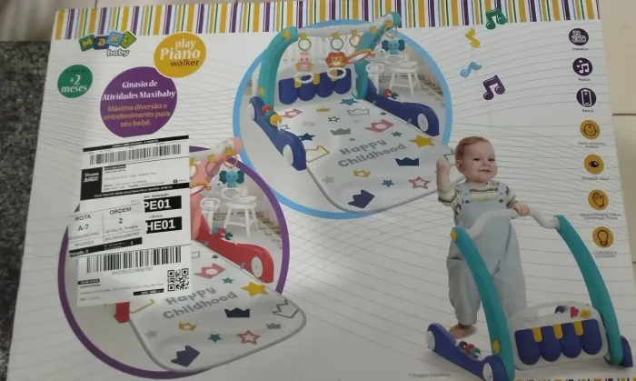 Andador e tapete piano de atividades 