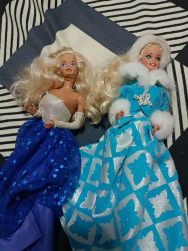 Lote 2 Barbie de coleção