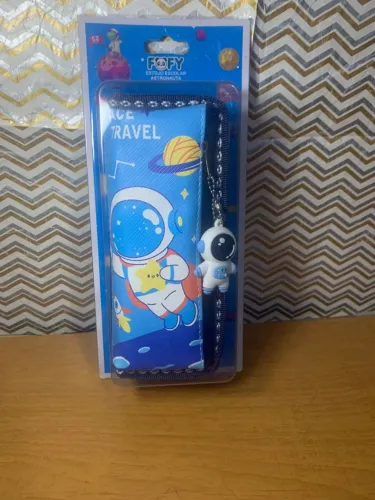 Estojo/Bolinha de lápis astronauta Lacrado 