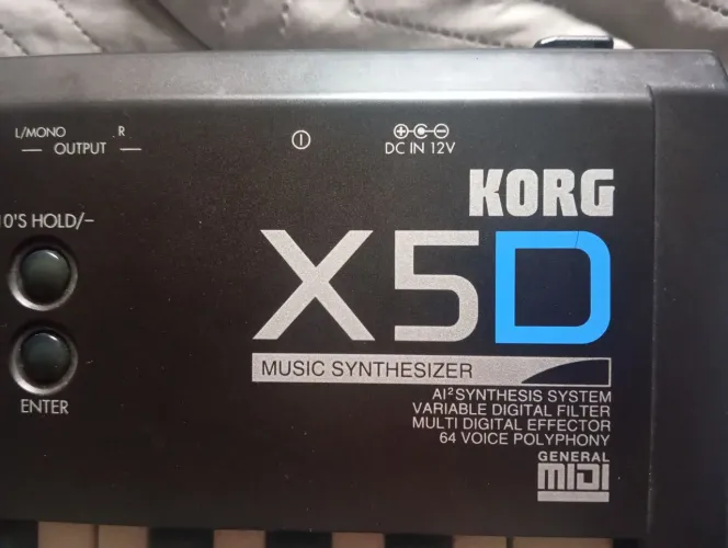 korg x5d