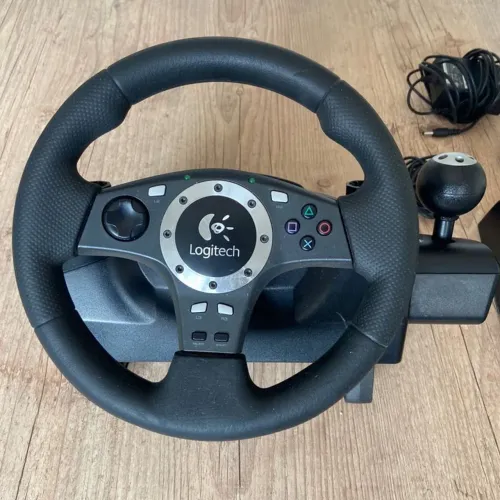 volante logitech gt driving force